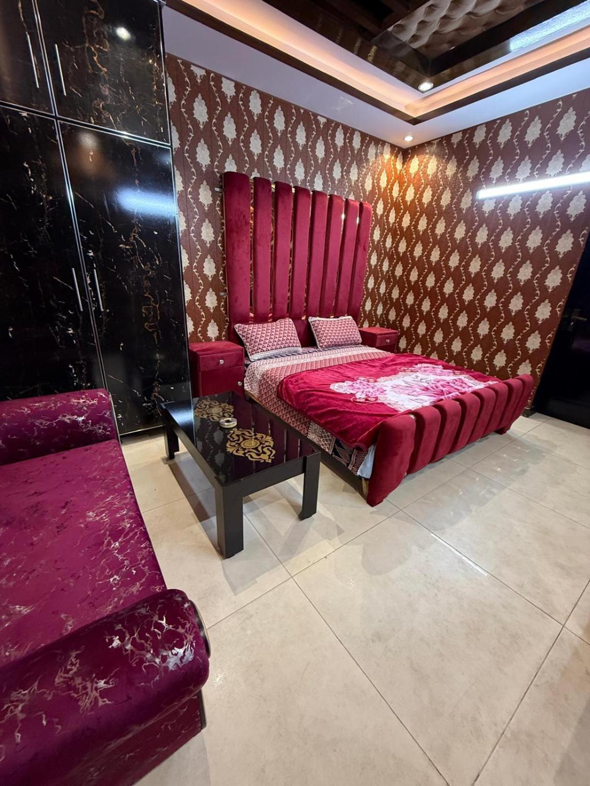 Hotel Grand Orchard One1 ลาฮอร์ ภายนอก รูปภาพ