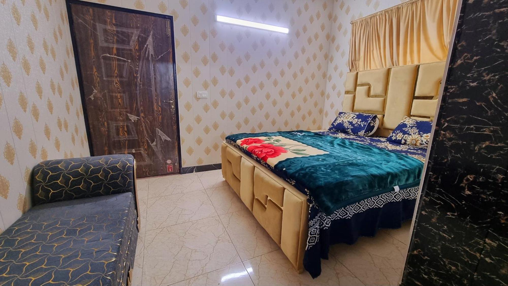 Hotel Grand Orchard One1 ลาฮอร์ ภายนอก รูปภาพ
