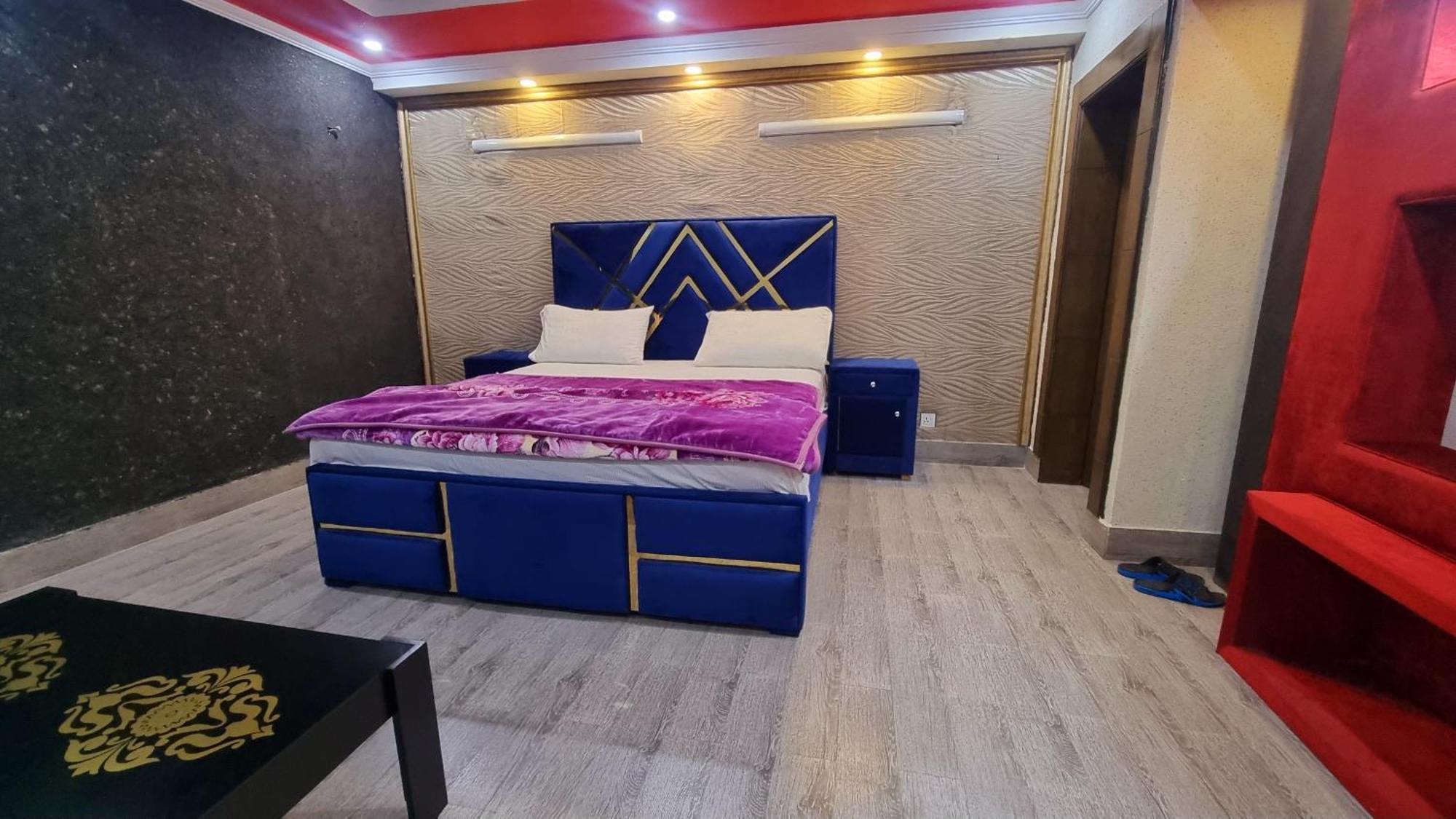 Hotel Grand Orchard One1 ลาฮอร์ ภายนอก รูปภาพ